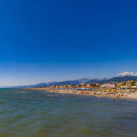 'carducci 213 By Interhome Lägenhet Marina di Pietrasanta